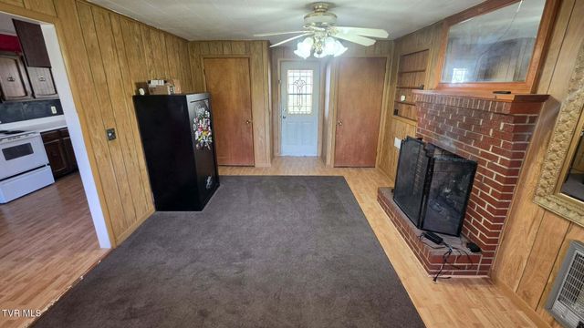 10841 Cox Road, Wise, VA 24293
