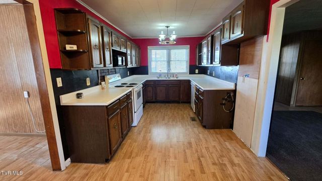10841 Cox Road, Wise, VA 24293