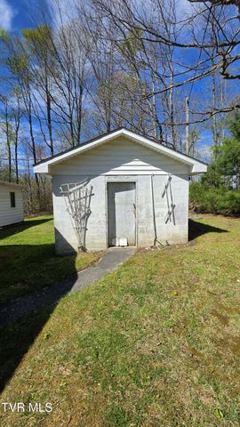 10841 Cox Road, Wise, VA 24293