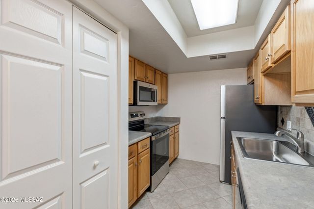 455 W Kelso St Apt 130, Tucson, AZ 85705