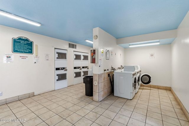 455 W Kelso St Apt 130, Tucson, AZ 85705