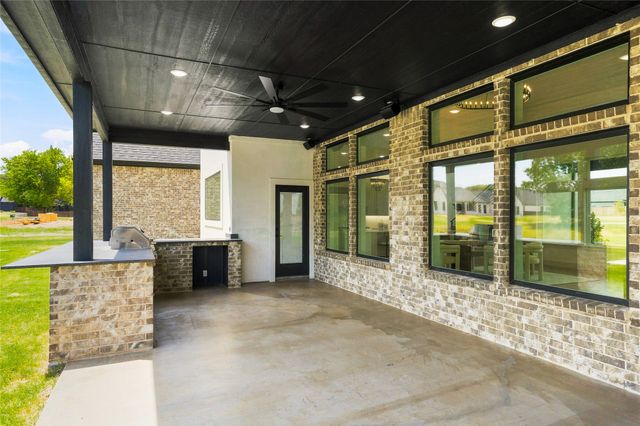 6309 Big Elk Drive, Fort Worth, TX 76140