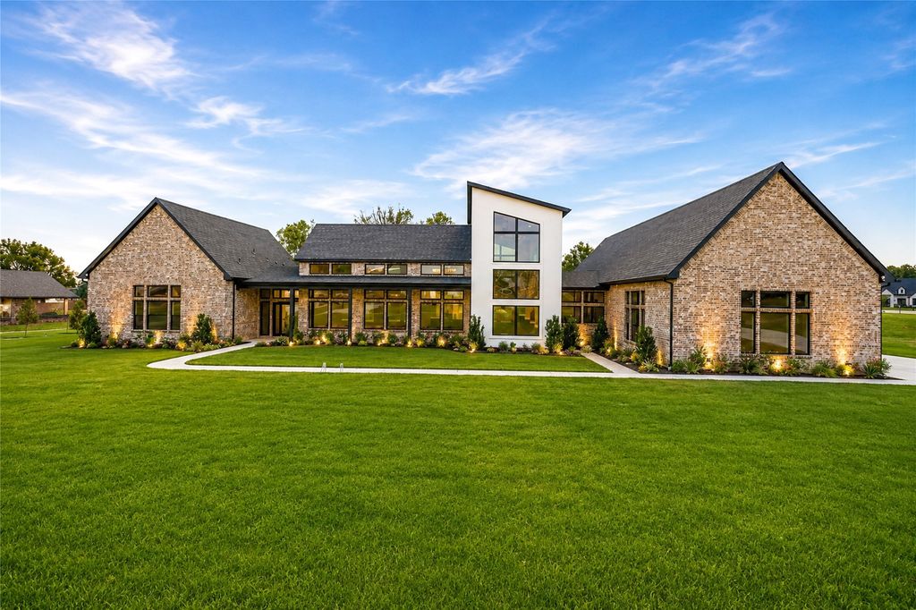 6309 Big Elk Drive, Fort Worth, TX 76140