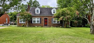 709 E College St, Pulaski, TN 38478