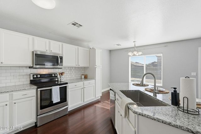 1707 W HARDING Avenue, Coolidge, AZ 85128