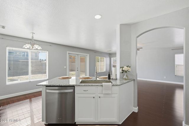 1707 W HARDING Avenue, Coolidge, AZ 85128