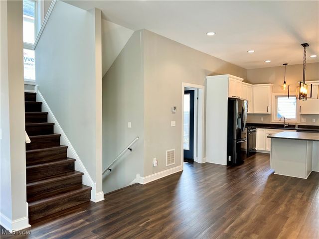 4204 Bailey Avenue, Cleveland, OH 44113