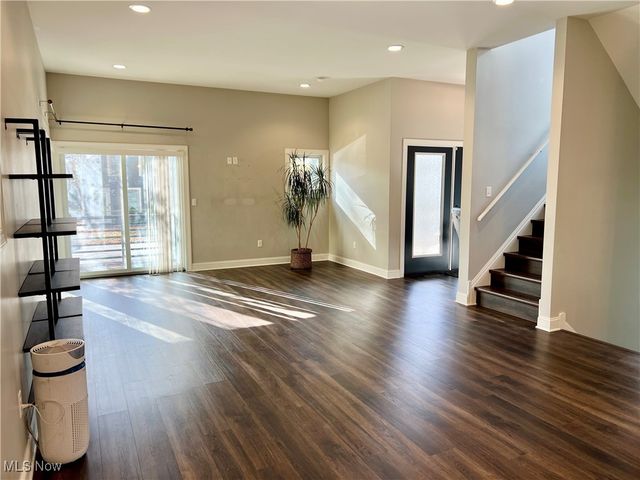 4204 Bailey Avenue, Cleveland, OH 44113