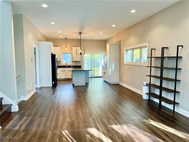 4204 Bailey Avenue, Cleveland, OH 44113