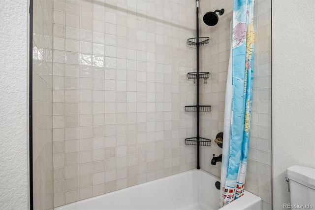 16120 W 69th Place, Arvada, CO 80007