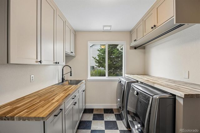 16120 W 69th Place, Arvada, CO 80007