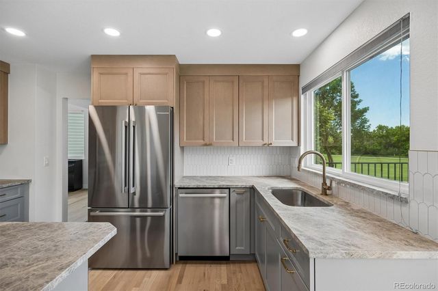 16120 W 69th Place, Arvada, CO 80007