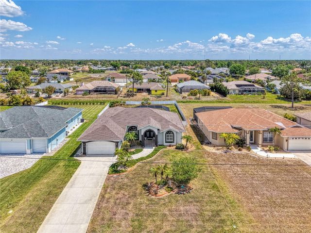 202 ROTONDA BOULEVARD N, Rotonda West, FL 33947