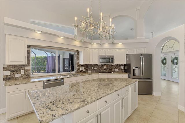 202 ROTONDA BOULEVARD N, Rotonda West, FL 33947