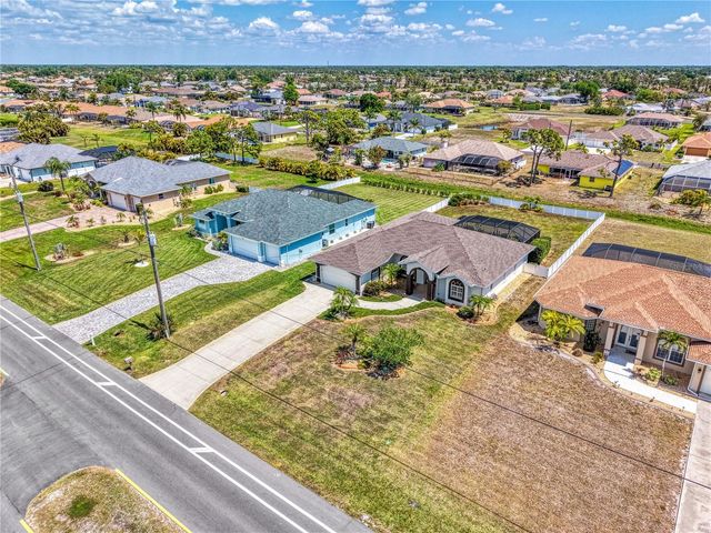 202 ROTONDA BOULEVARD N, Rotonda West, FL 33947