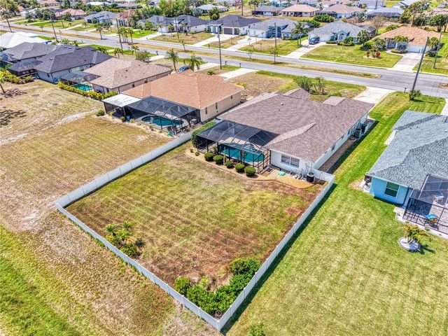 202 ROTONDA BOULEVARD N, Rotonda West, FL 33947