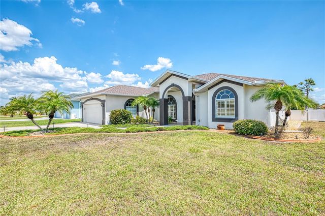 202 ROTONDA BOULEVARD N, Rotonda West, FL 33947
