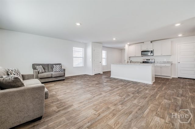 478 Coconut Drive, Savannah, GA 31302