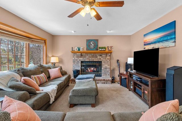 4406 Hunters Glen DRIVE, Sheboygan, WI 53083
