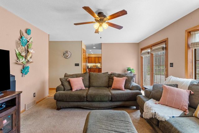 4406 Hunters Glen DRIVE, Sheboygan, WI 53083