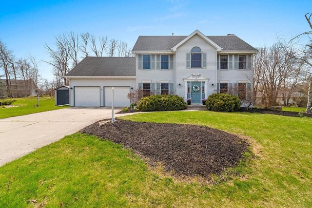 4406 Hunters Glen DRIVE, Sheboygan, WI 53083