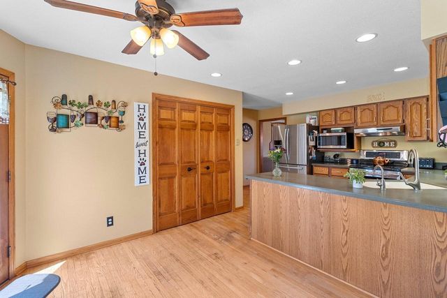 4406 Hunters Glen DRIVE, Sheboygan, WI 53083