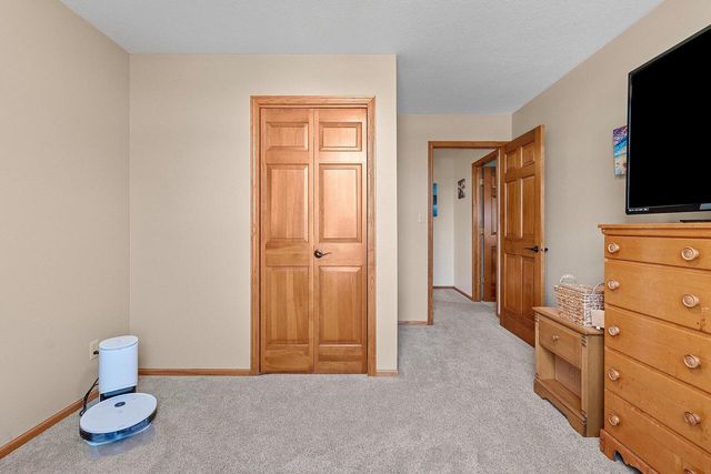 4406 Hunters Glen DRIVE, Sheboygan, WI 53083