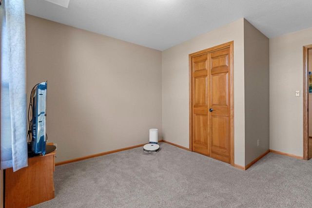 4406 Hunters Glen DRIVE, Sheboygan, WI 53083