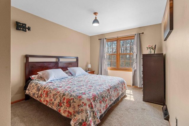 4406 Hunters Glen DRIVE, Sheboygan, WI 53083