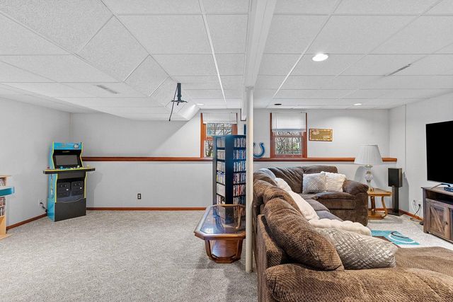 4406 Hunters Glen DRIVE, Sheboygan, WI 53083