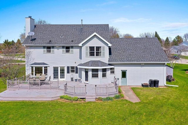4406 Hunters Glen DRIVE, Sheboygan, WI 53083