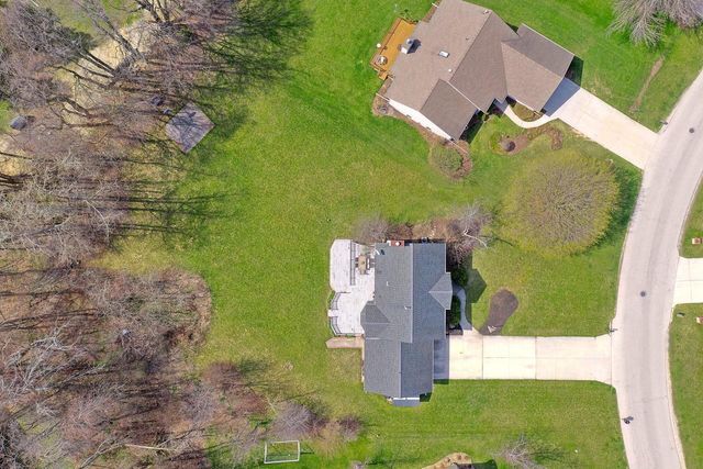 4406 Hunters Glen DRIVE, Sheboygan, WI 53083