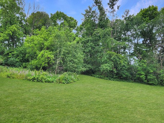 4406 Hunters Glen DRIVE, Sheboygan, WI 53083