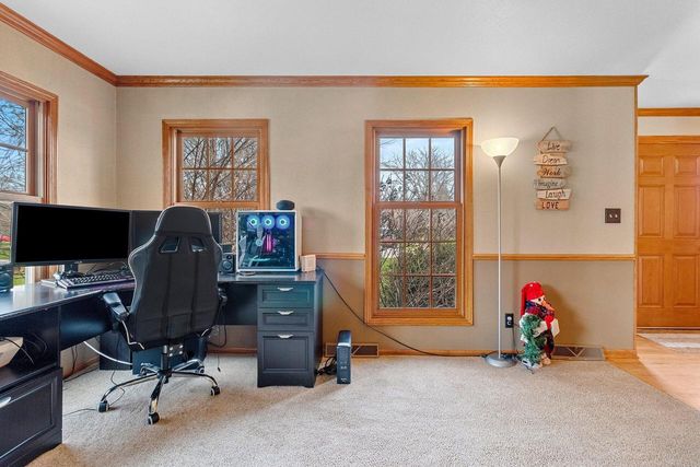 4406 Hunters Glen DRIVE, Sheboygan, WI 53083