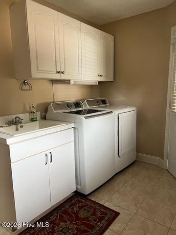 103 Pinnacle Court, West End, NC 27376