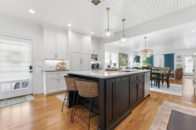 1305 Kirkman Street, Lake Charles, LA 70601