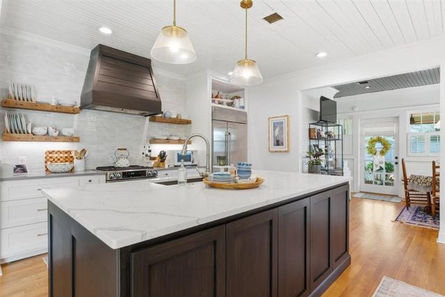 1305 Kirkman Street, Lake Charles, LA 70601