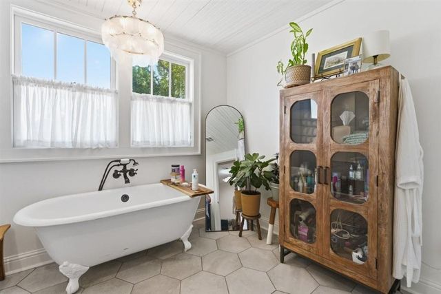 1305 Kirkman Street, Lake Charles, LA 70601