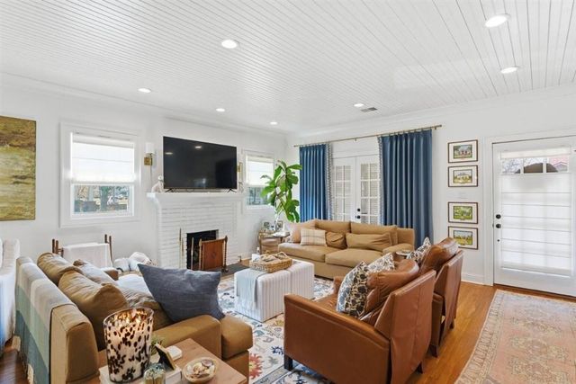 1305 Kirkman Street, Lake Charles, LA 70601