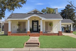 1305 Kirkman Street, Lake Charles, LA 70601