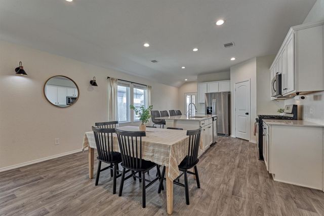 20010 Sienna Green Drive, Hockley, TX 77447