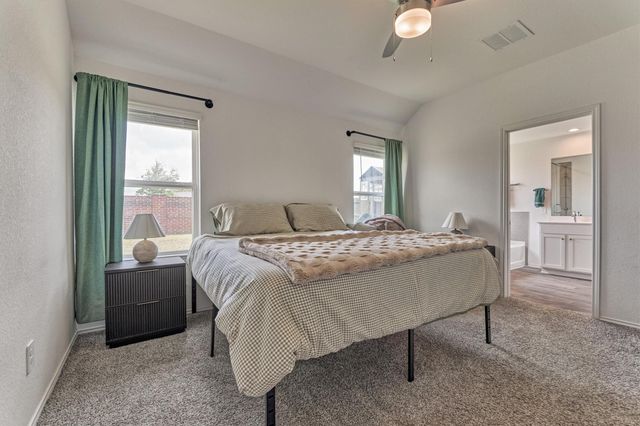 20010 Sienna Green Drive, Hockley, TX 77447