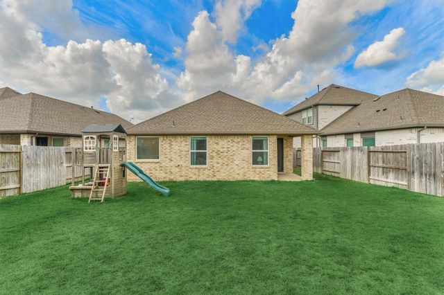 20010 Sienna Green Drive, Hockley, TX 77447