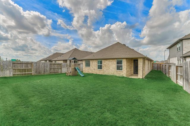 20010 Sienna Green Drive, Hockley, TX 77447