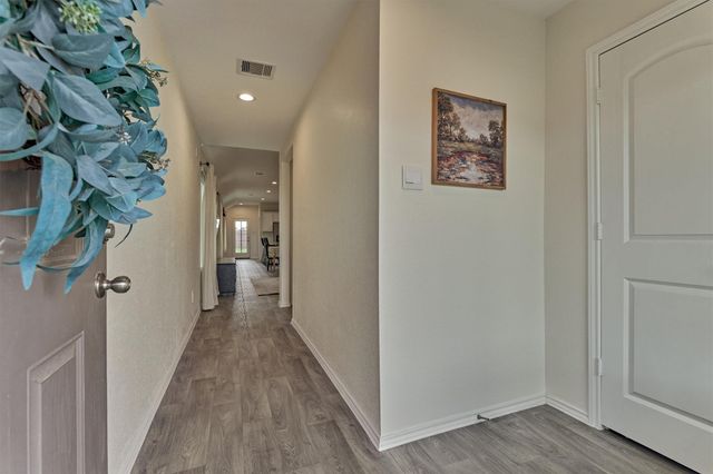 20010 Sienna Green Drive, Hockley, TX 77447