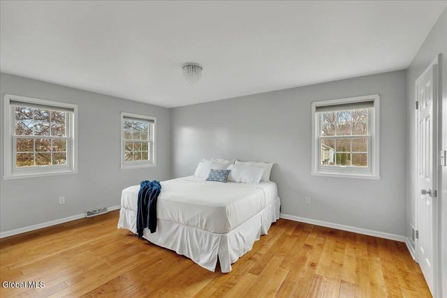 128 Horizon Boulevard, Rotterdam, NY 12306