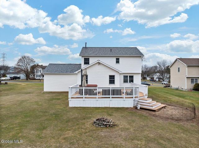 128 Horizon Boulevard, Rotterdam, NY 12306