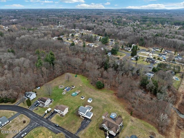 128 Horizon Boulevard, Rotterdam, NY 12306