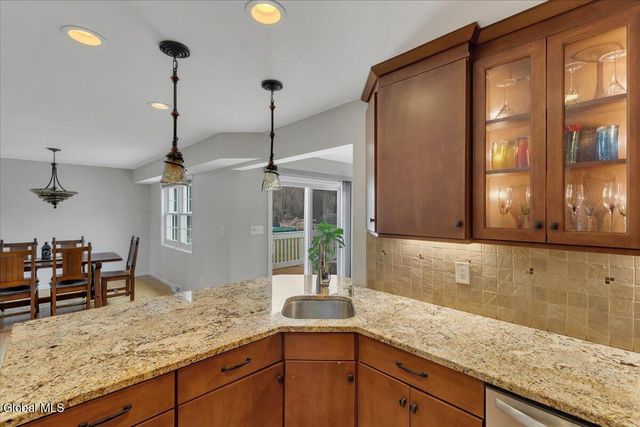 128 Horizon Boulevard, Rotterdam, NY 12306