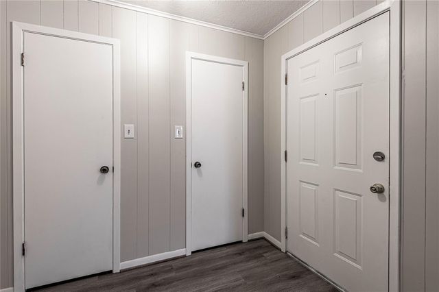 116 Pine Hollow Lane, Huntsville, TX 77320